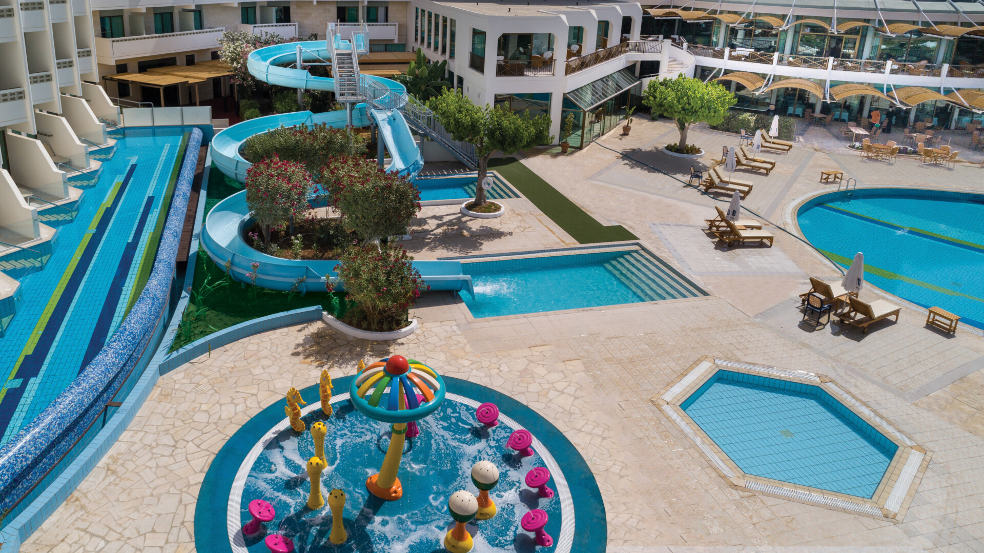 68 ATHENA BEACH HOTEL OASIS SPLASH